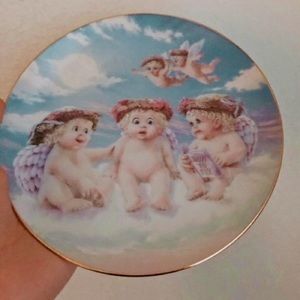 The Dreamsicles Plate Flying Lessons